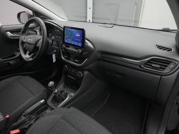 Car image 32