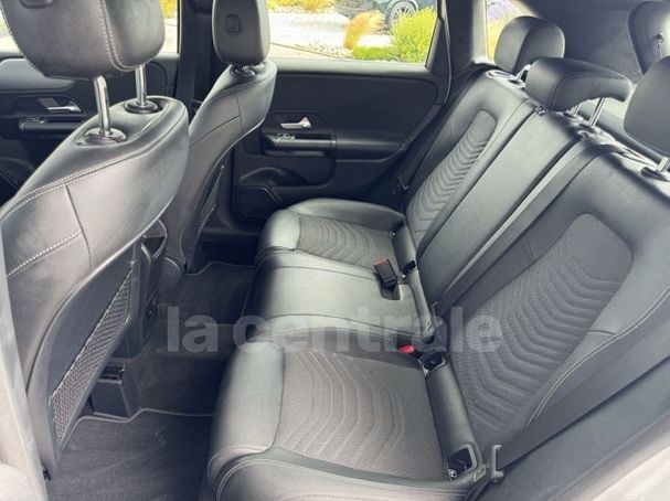 Mercedes-Benz B 180 d Line 85 kW image number 4