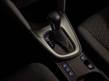 Car image 12