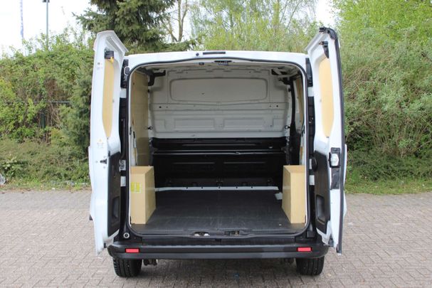 Renault Trafic DCi 95 L1H1 70 kW image number 10