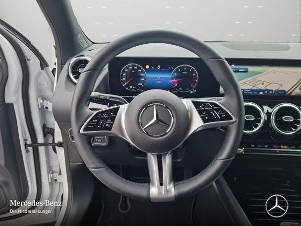 Mercedes-Benz GLA 180 100 kW image number 12