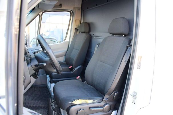 Mercedes-Benz Sprinter 211 CDi 84 kW image number 21