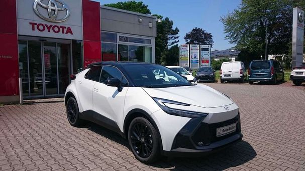 Toyota C-HR 2.0 Plug-In Hybrid 164 kW image number 1