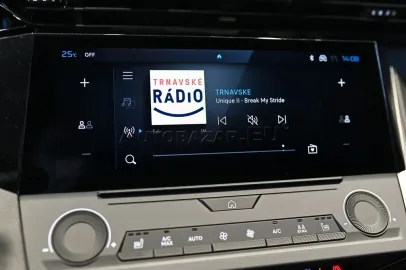 Car image 33