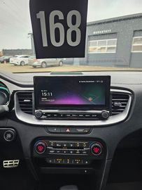 Car image 36