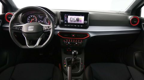 Car image 36