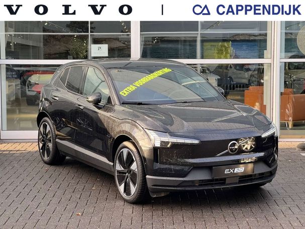 Volvo EX30 Extended Range 200 kW image number 3