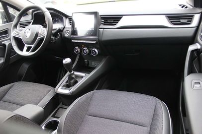 Car image 14