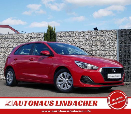 Hyundai i30 1.4 Select 73 kW image number 2