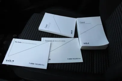 Car image 39