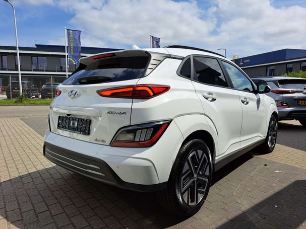 Hyundai Kona 64 kWh 150 kW image number 1