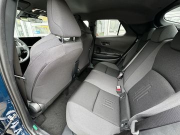 Car image 10