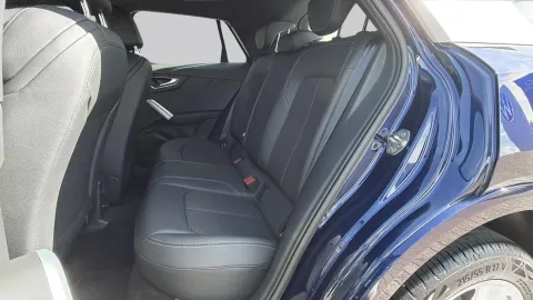 Car image 31