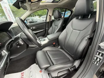 Car image 35