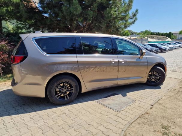 Chrysler Pacifica 3.6 Hybrid 194 kW image number 11