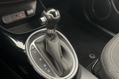 Car image 24