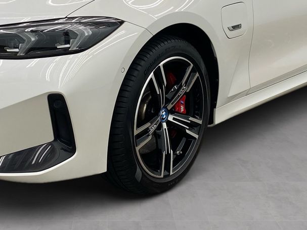 BMW 320 Touring e M xDrive 150 kW image number 6