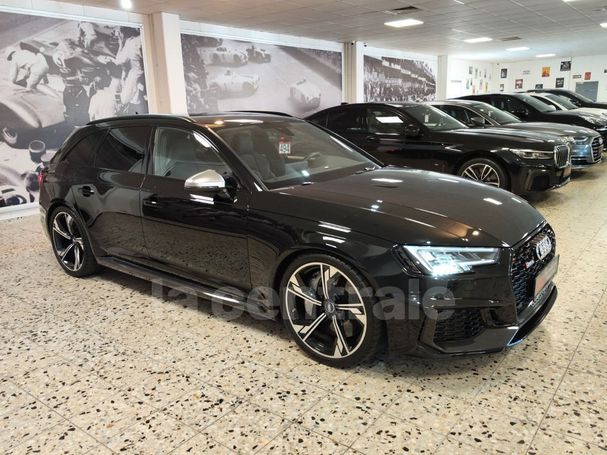 Audi RS4 2.9 TFSI quattro Tiptronic Avant 331 kW image number 2