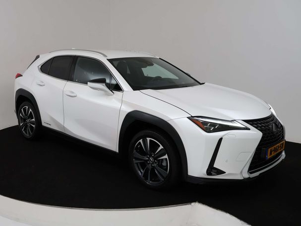 Lexus UX 250h 135 kW image number 31