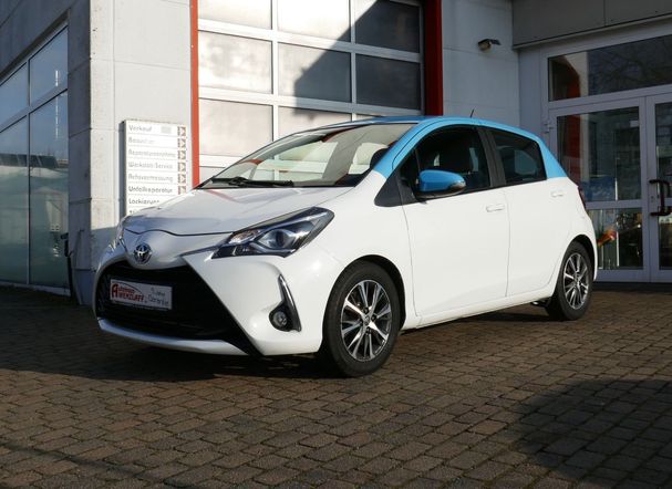 Toyota Yaris 1.5 Hybrid 74 kW image number 1