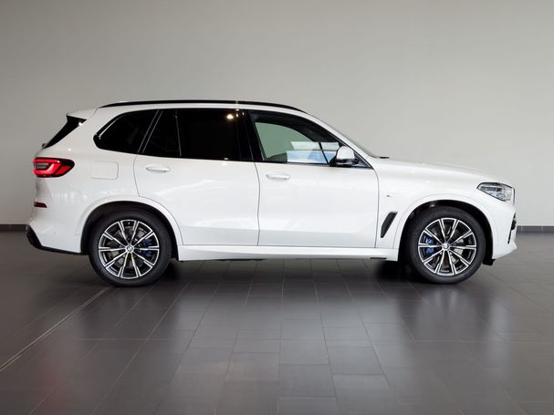 BMW X5 45e xDrive 290 kW image number 3