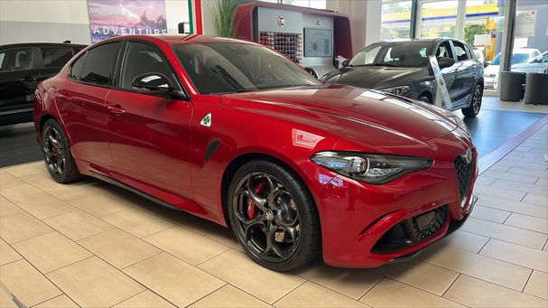 Alfa Romeo Giulia 2.9 V6 Quadrifoglio 375 kW image number 2