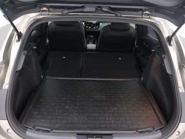 Car image 37