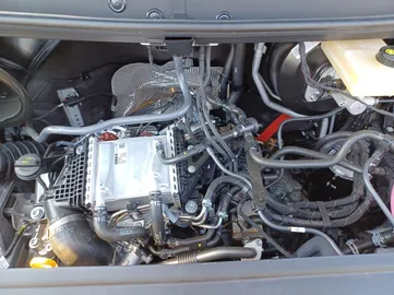 Car image 22
