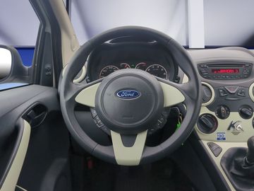 Car image 11