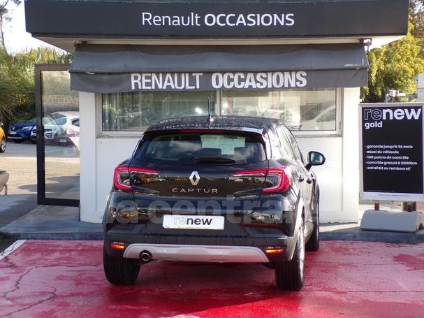 Renault Captur 140 103 kW image number 2