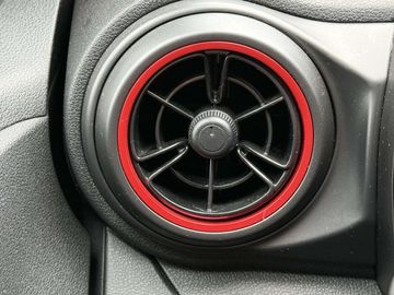 Car image 31