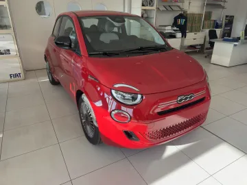 Car image 26