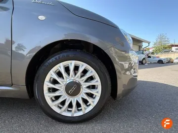 Car image 32