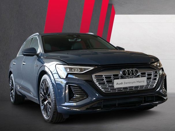 Audi Q8 55 quattro e-tron S-line 300 kW image number 2