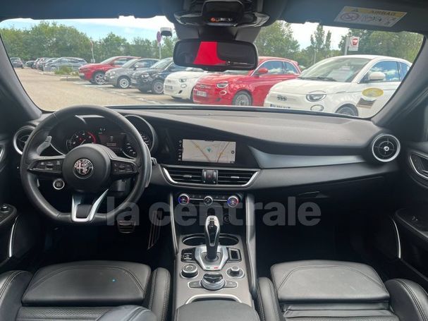 Alfa Romeo Giulia 2.2 AT8 140 kW image number 7