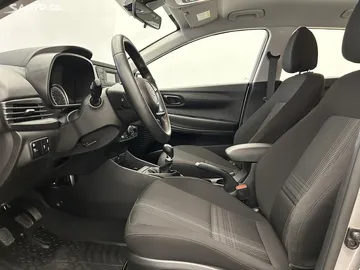 Car image 21