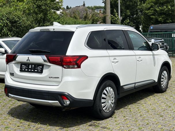 Mitsubishi Outlander 110 kW image number 3