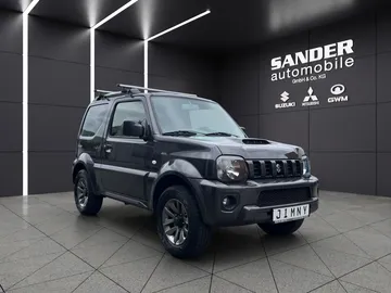 Car image 3