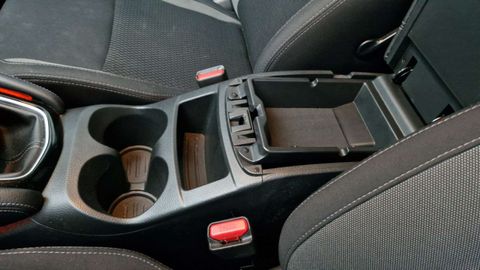 Car image 31