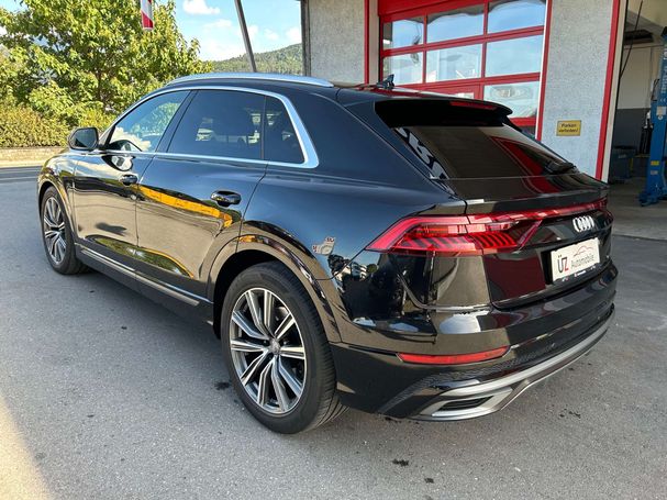 Audi Q8 55 TFSI quattro 250 kW image number 5