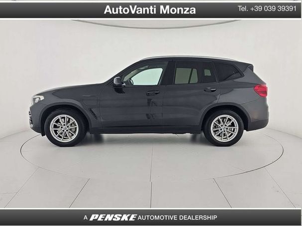 BMW X3 xDrive30e Advantage 215 kW image number 4