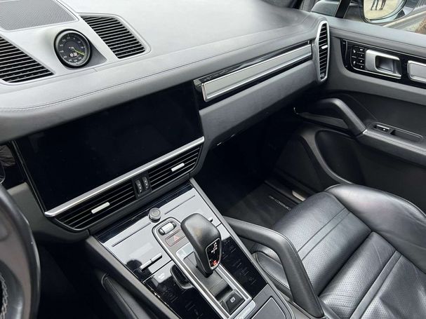 Porsche Cayenne E-Hybrid 340 kW image number 25