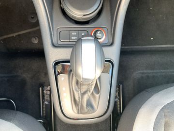 Car image 21