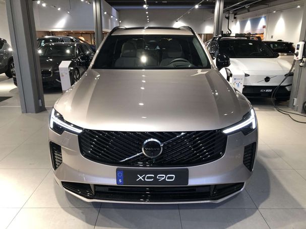 Volvo XC90 T8 AWD 335 kW image number 3