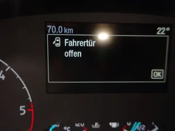 Car image 37