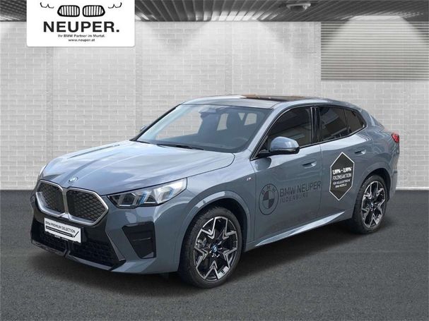 BMW iX2 xDrive30 225 kW image number 1