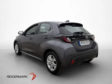Car image 3