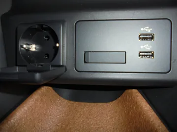 Car image 45