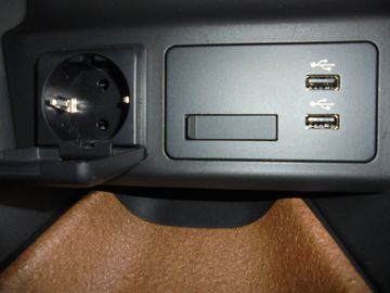Car image 45