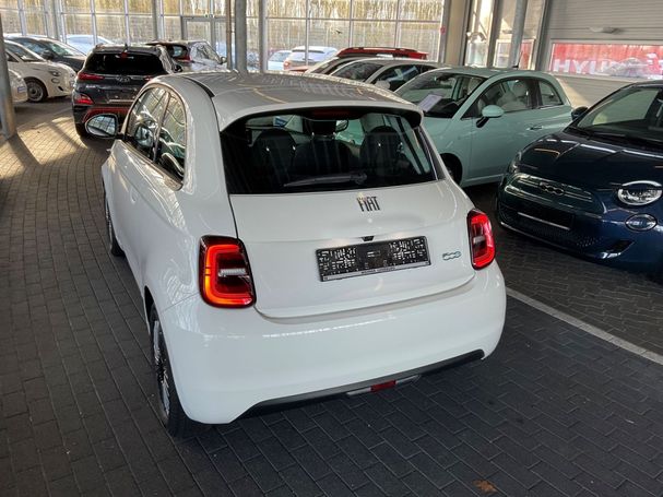 Fiat 500 e 87 kW image number 3